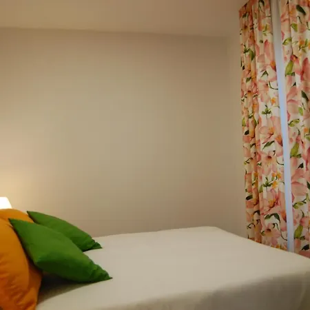 Alhajas De アパートホテル 4*