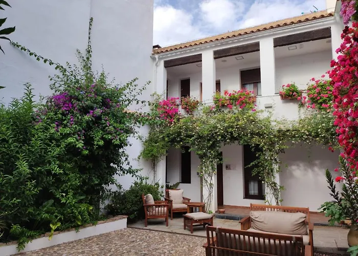 Alhajas De Aparthotel 4*