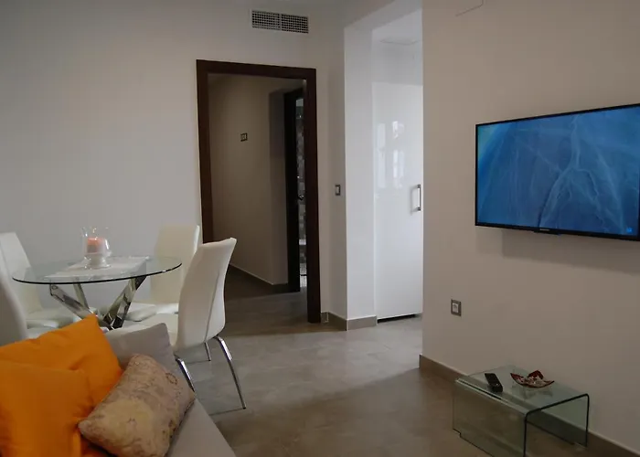 Alhajas De Aparthotel 4*